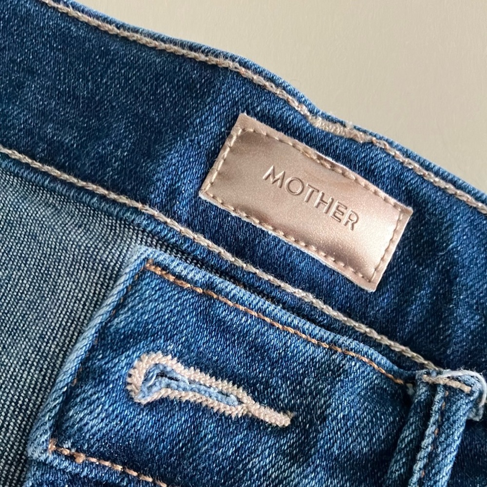 Mother hustle ankle fray jeans size 26